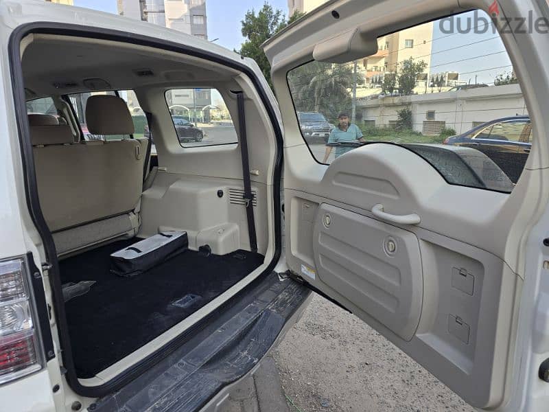 Mitsubishi Pajero 2020 perfect condition. 8