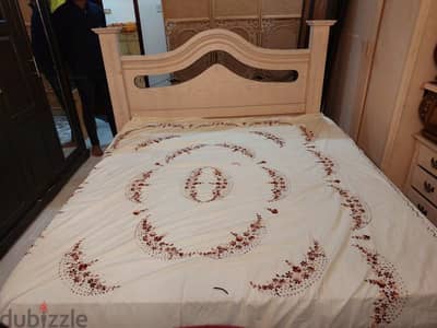 Bed set for sale