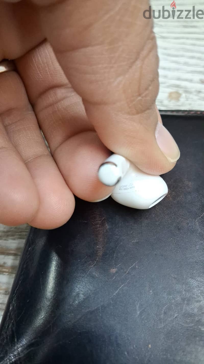  Apple AirPods 3 with Wireless Charging Case – Only 20KD!  3