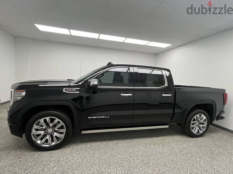 2024 GMC Sierra 1500 Denali Crew Cab 4WD 0