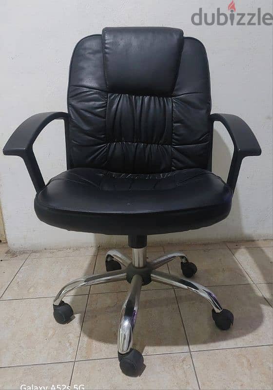 leather chair 1