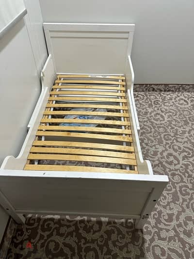 Kids Bed IKEA  (no mattress)