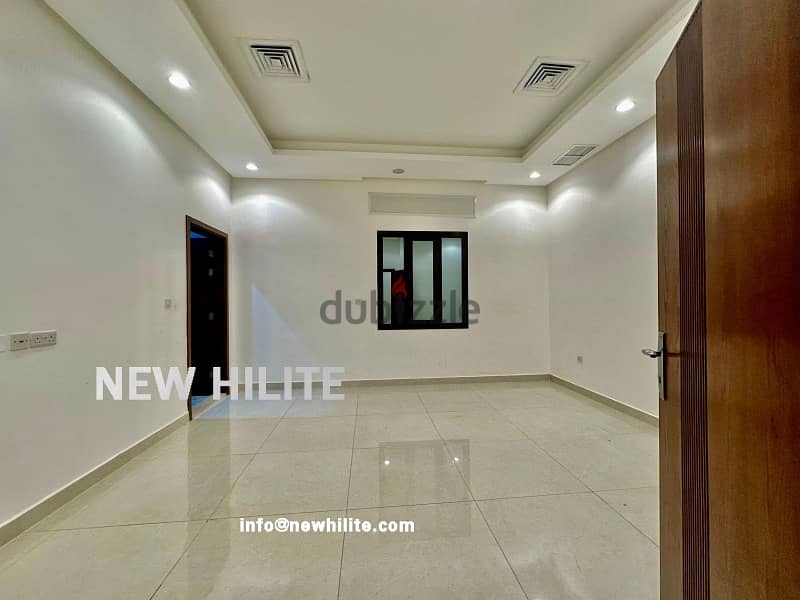 Spacious 5-Bedroom Duplex with Private Entrance in Mansouriya 8