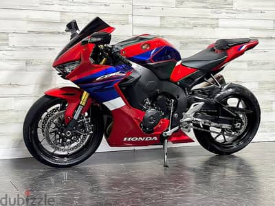 2022 Honda CBR1000RR ABS (+97466574363)