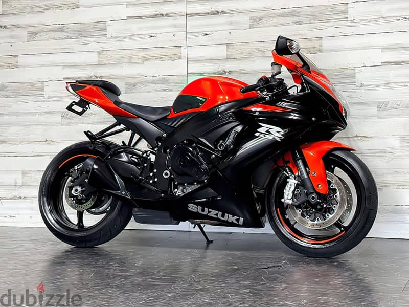 2022 Suzuki GSX-R600 (+97466574363) 1