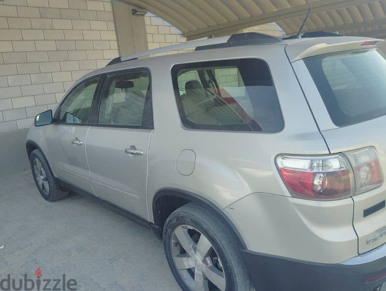 GMC Acadia 2010 3