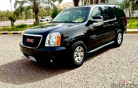 SUV GMC Yukon 2008 - Black color