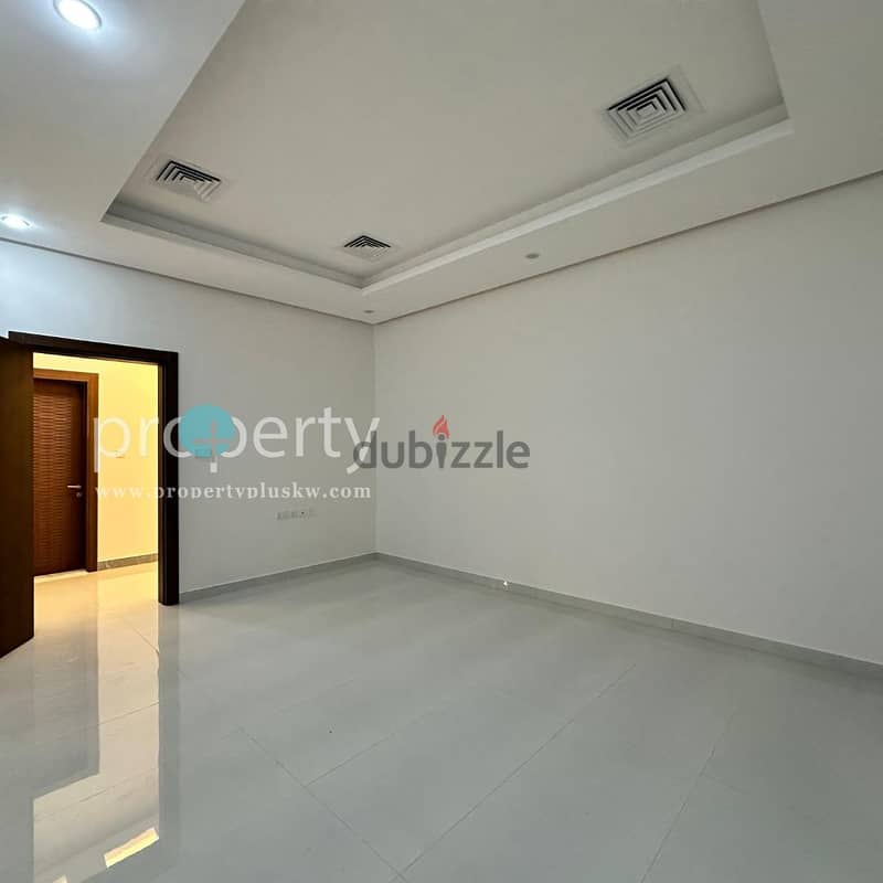 4 Master bedrooms Ground Floor for rent in Abu fatira 9