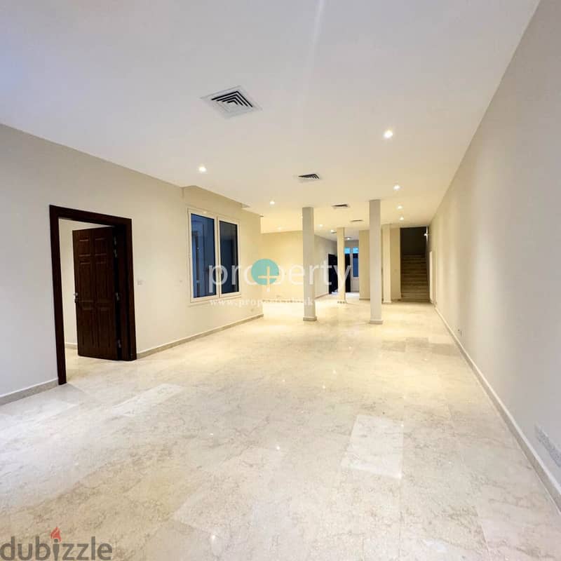 4 bedroom Complex Villa for rent in Abu Al Hasaniya 7