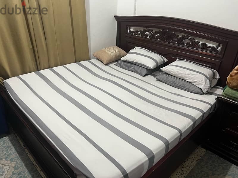 غرفه نوم كبيره  large bed room 4