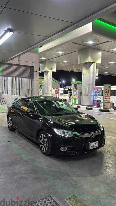 Honda Civic 2016 Original Paint 1.6 limited edition full option