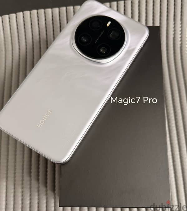 Honor Magic 7 Pro 5G  512GB + 12 GB RAM Lunar Grey 10 Days Used Only! 3