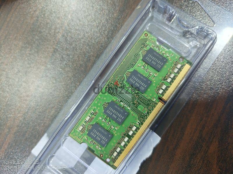 Kingston SSD storage 240gb original Taiwan Samsung DDR 3L 4gb Ram 4