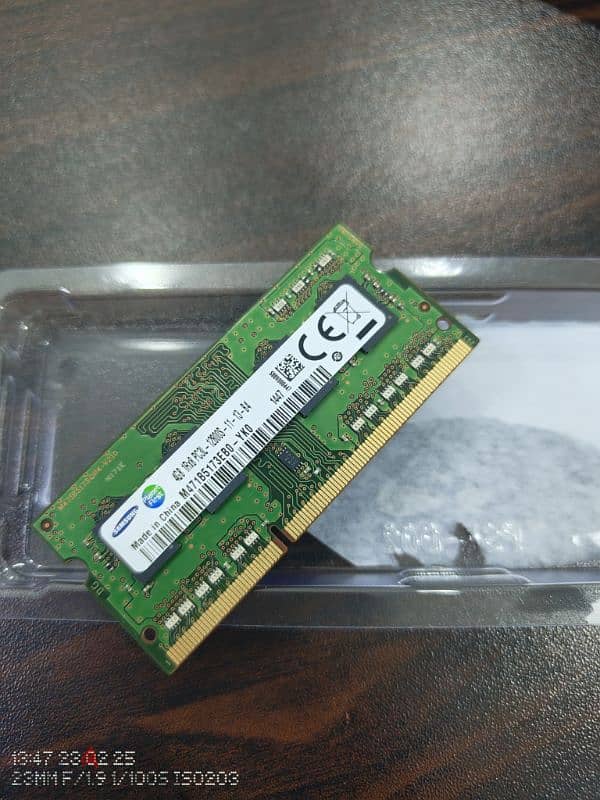 Kingston SSD storage 240gb original Taiwan Samsung DDR 3L 4gb Ram 8