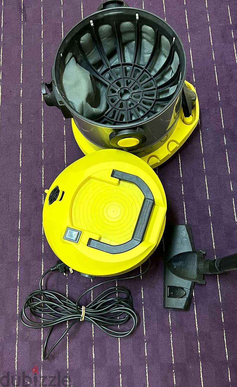 Karcher Drum Vacuum Cleaner, 1800W, 20 Liter, VC1800 - Yellow 1