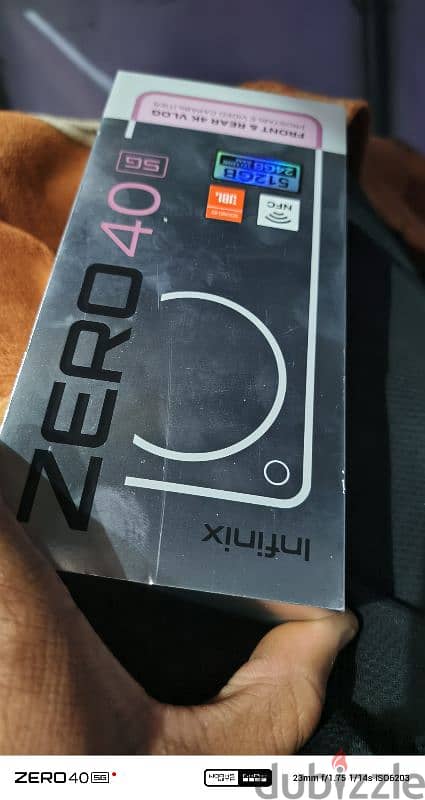 infinix zero 40 5g 20 GB ram 512 memori 45 volt fast charger  20 volt 4