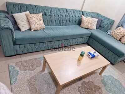 L shaped sofa 320*180 + 2 ikea tables + carpet + curtains