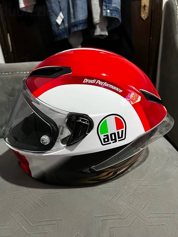 agv crosa 1