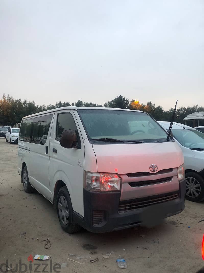 Toyota Hiace 2014 Automatic 3