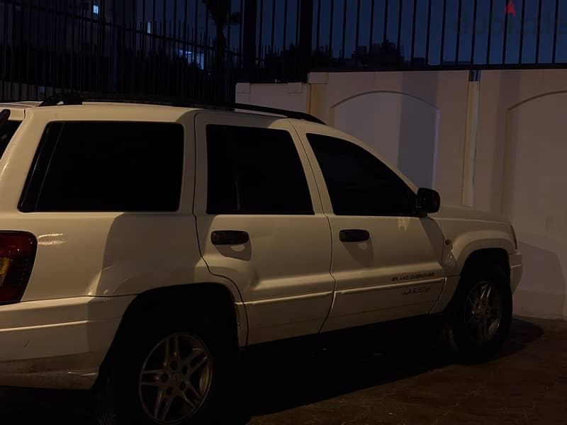 Jeep Grand Cherokee 2004 3