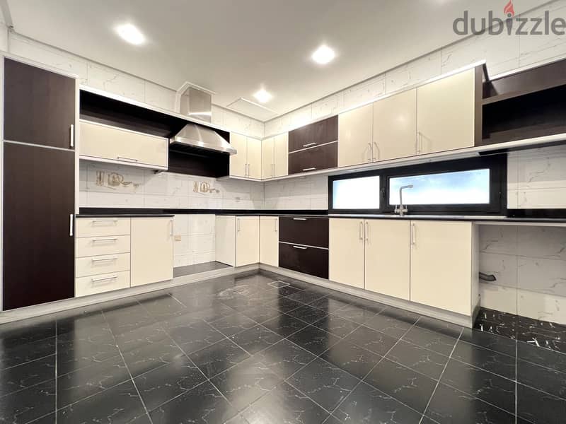 Shuhada – unfurnished, four bedroom apartments w/ balcony 4