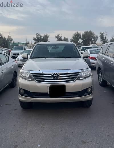 Toyota Fortuner 2014