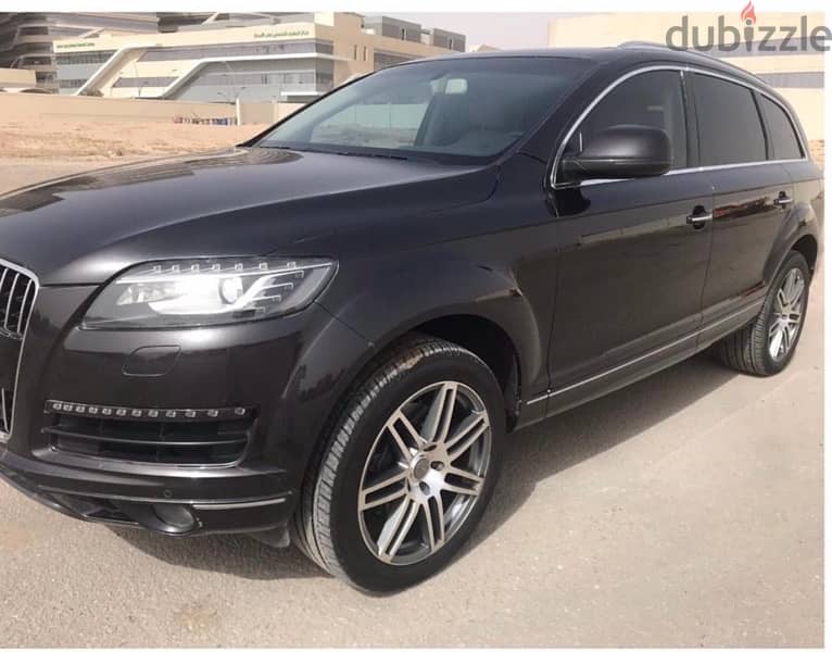 Audi Q7 2013 1