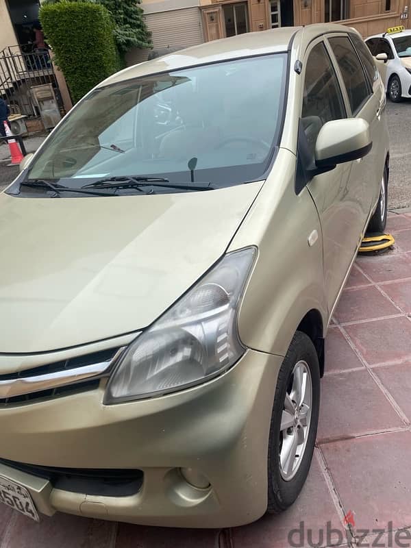 Toyota avanza 2015 1