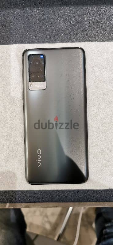 VIVO X60 5