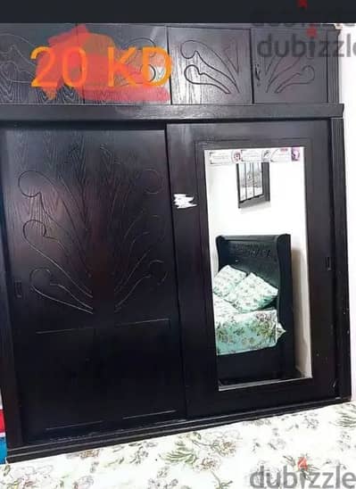 4 Door Cupboard Sliding Door Free