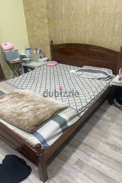 Queen Size Bed with Mattress