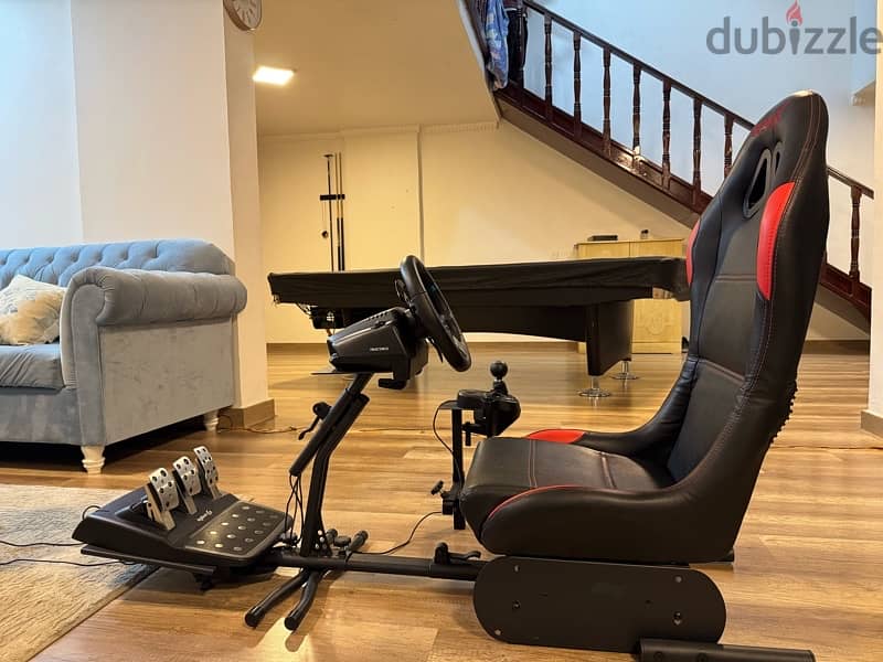 Logitech G923 (TRUEFORCE) + GAMAX chair setup. Steering wheel racing. 10