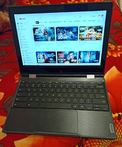 Lenovo 300e Chromebook 32 GB storage and 4 GB ram touch screen