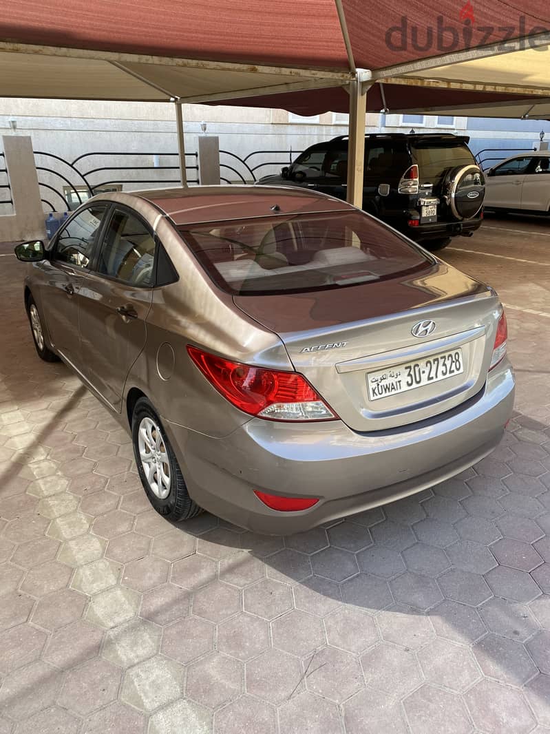 Hyundai Accent 2014 1