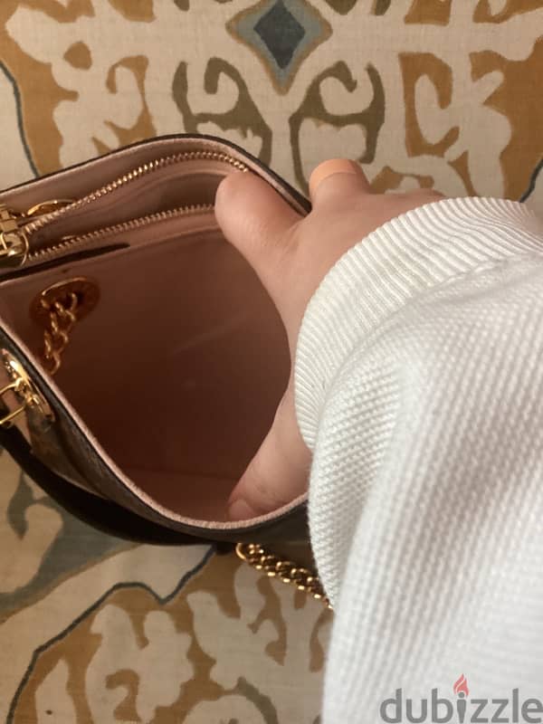 Louis Vuitton handbag 4