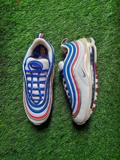 Size 42 AIR Max Original Shoes