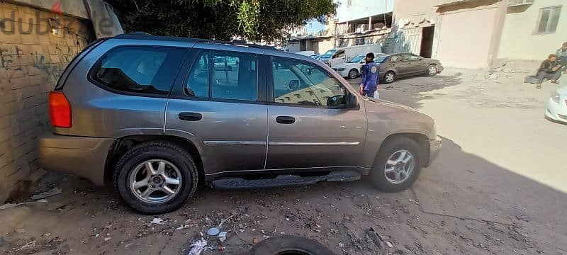 GMC Envoy 2009 1