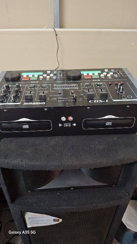 dj console all working good 4