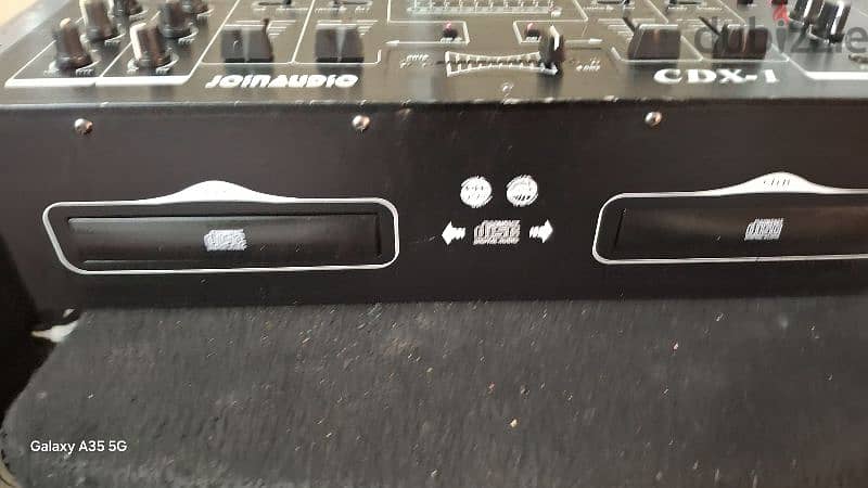 dj console all working good 5