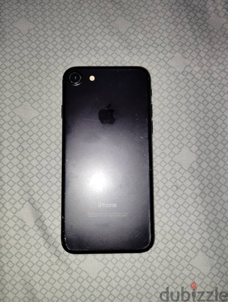 iPhone 7 iCloud lock 128gb 1