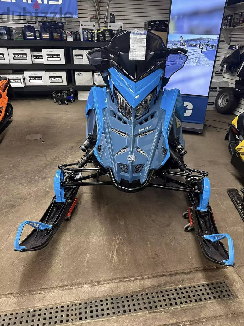 2022/2021 Polaris Snowmobile 850 indy XC 137 Ready to Ship 1