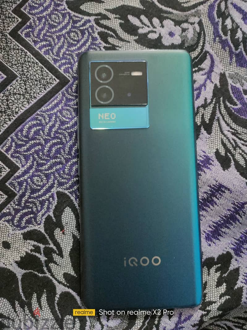 Iqoo neo6 5