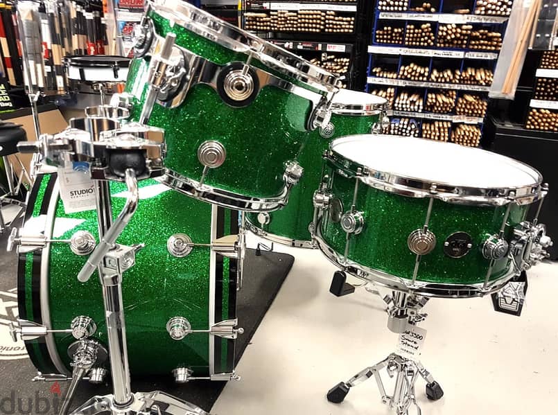 DW Classics Series Shell Pack 13,16,22 + 14sn - Green Glass Finish 2