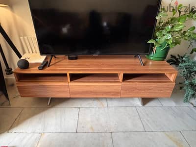 Home Center Brown TV Bench/Table (Urgent Sale)