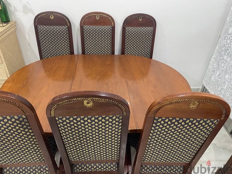 For Sale: Wooden Dining Table & 6 Upholstered Chairs 2