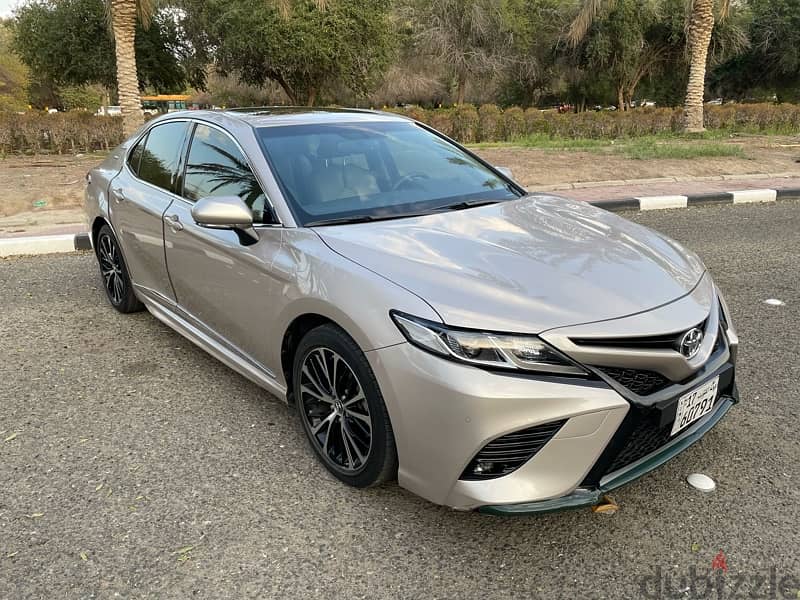 Toyota Camry 2019 0