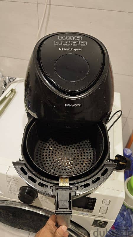 Kenwood Air Fryer 3.8 Liters, XL size 1