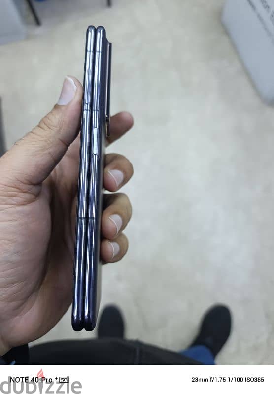 honor magic v2 512 GB 16+7 ram very good condition 3