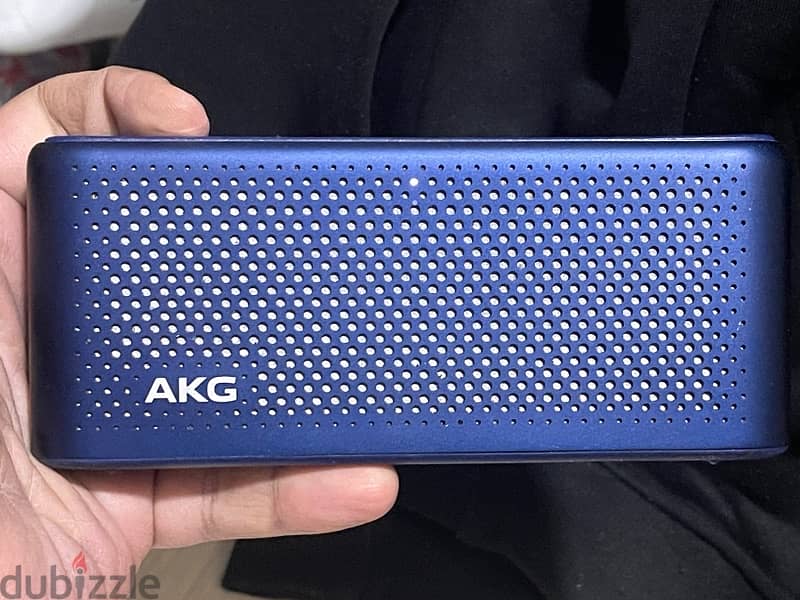 AKG S30 Bluetooth Speaker 5