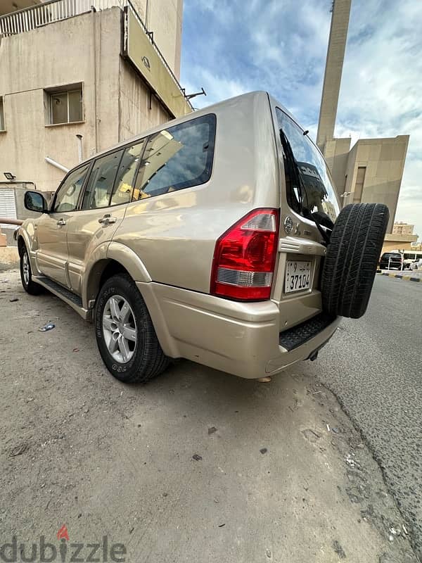 Mitsubishi Pajero 2006 1